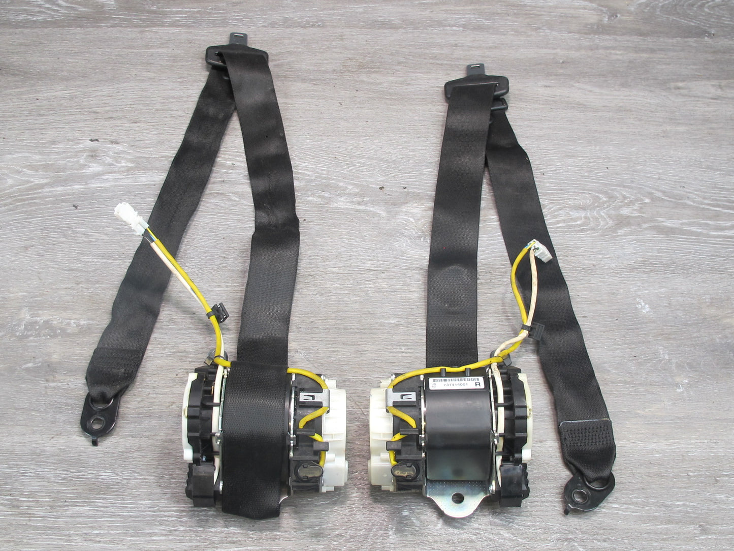 12-18 BMW F06 F12 F13 6-SERIES FRONT RIGHT & LEFT SIDE SEATBELT RETRACTOR SET OEM