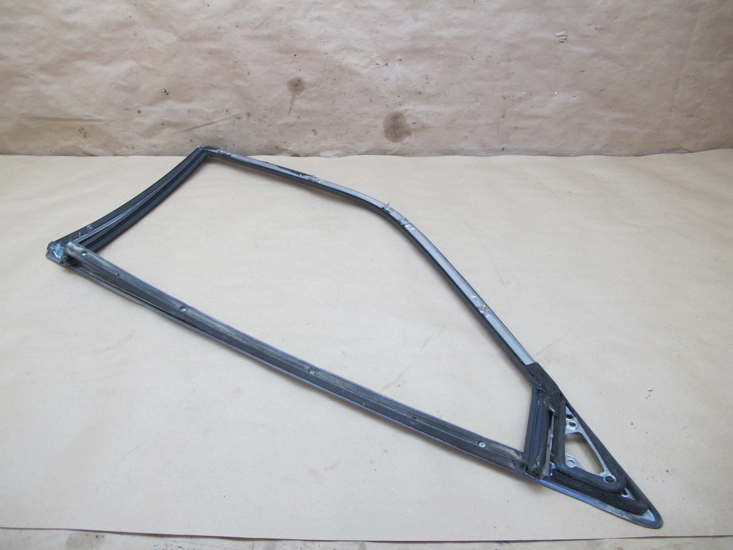 95-00 Lexus UCF20L LS400 Set of 2 Front Door Window Frame Trim Molding OEM