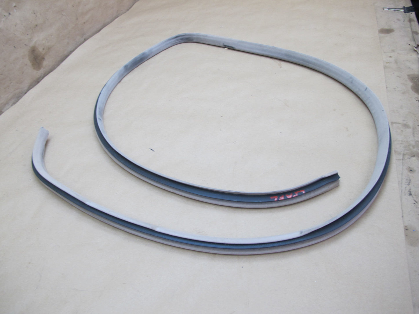 95-00 Lexus UCF20L LS400 Set of 4 Front & Rear Door Weatherstrip Seal OEM