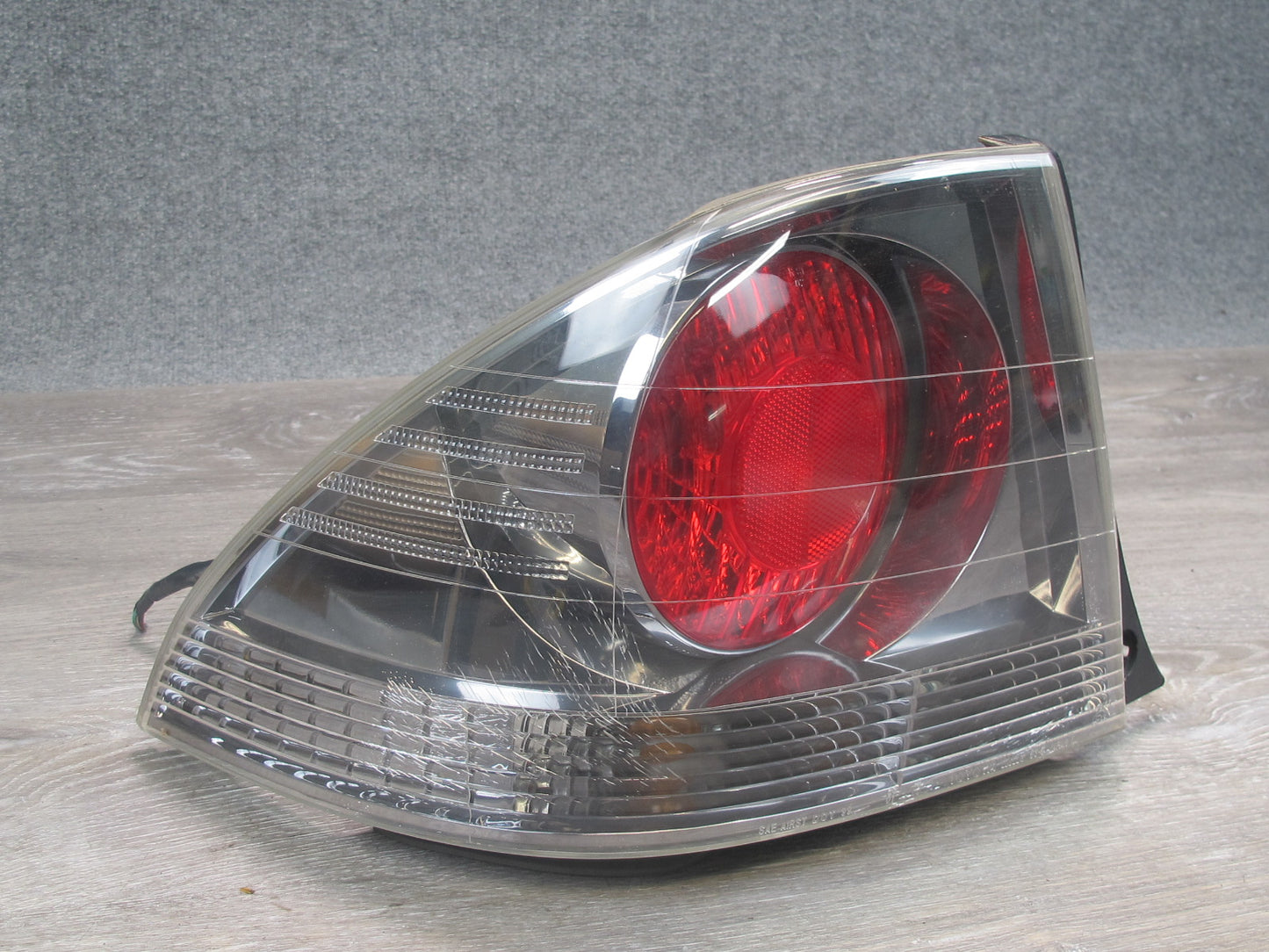 01-05 Lexus JCE10L IS300 Set of 4 Rear Left & Right Tail Light Lamp OEM