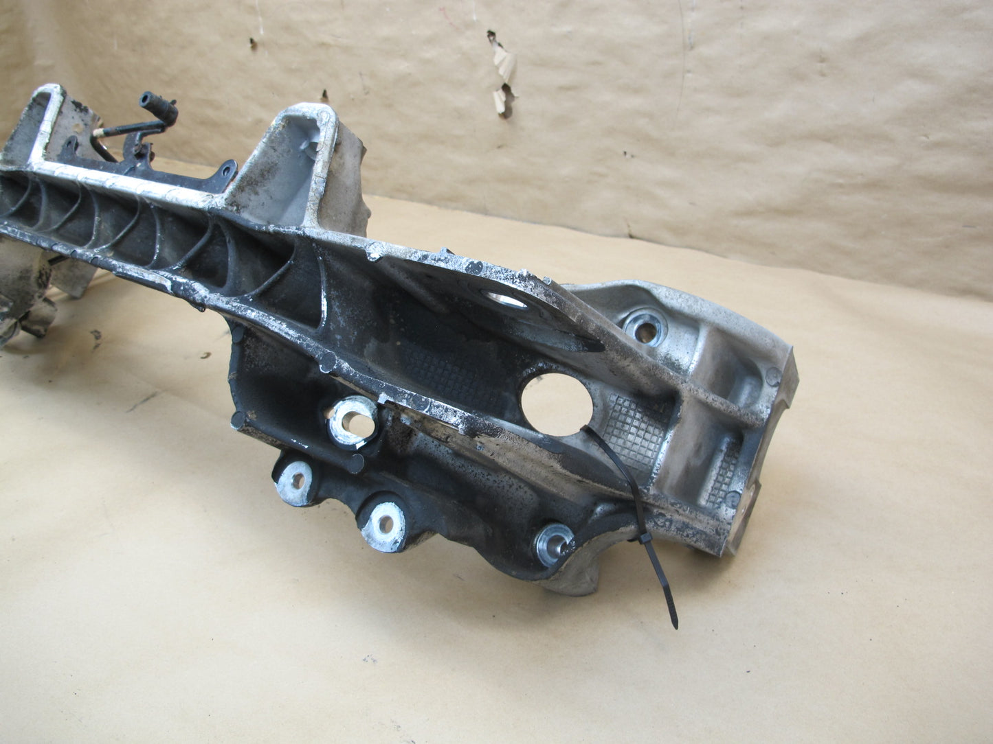 92-00 Lexus UZZ30L SC300 SC400 Front Engine Subframe Crossmember OEM