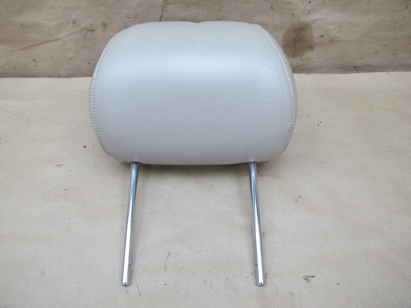 95-97 Lexus UCF20L LS400 Set of 4 Front Left & Rear Seat Leather Headrest OEM