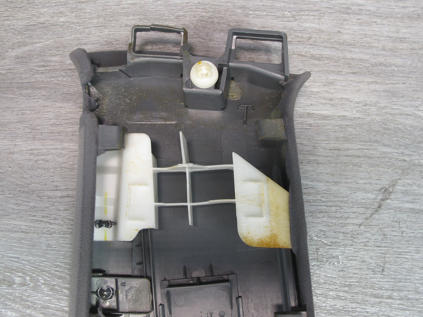 2003-2009 Lexus UZJ120L GX470 Right Center B Pillar Upper Trim Cover Panel