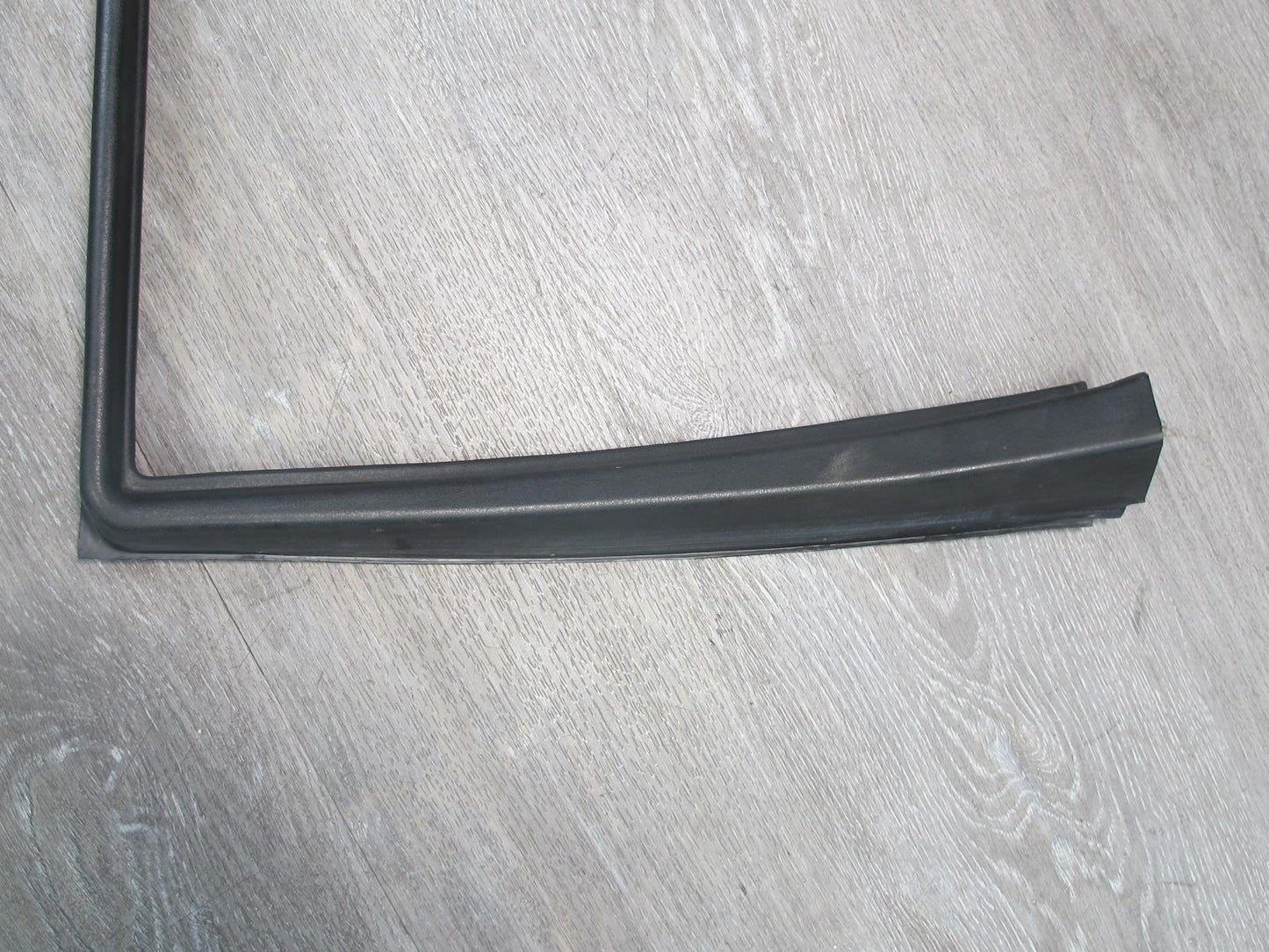 86-91 Mercedes W126 Front Left Door Window Surround Trim Panel Set OEM