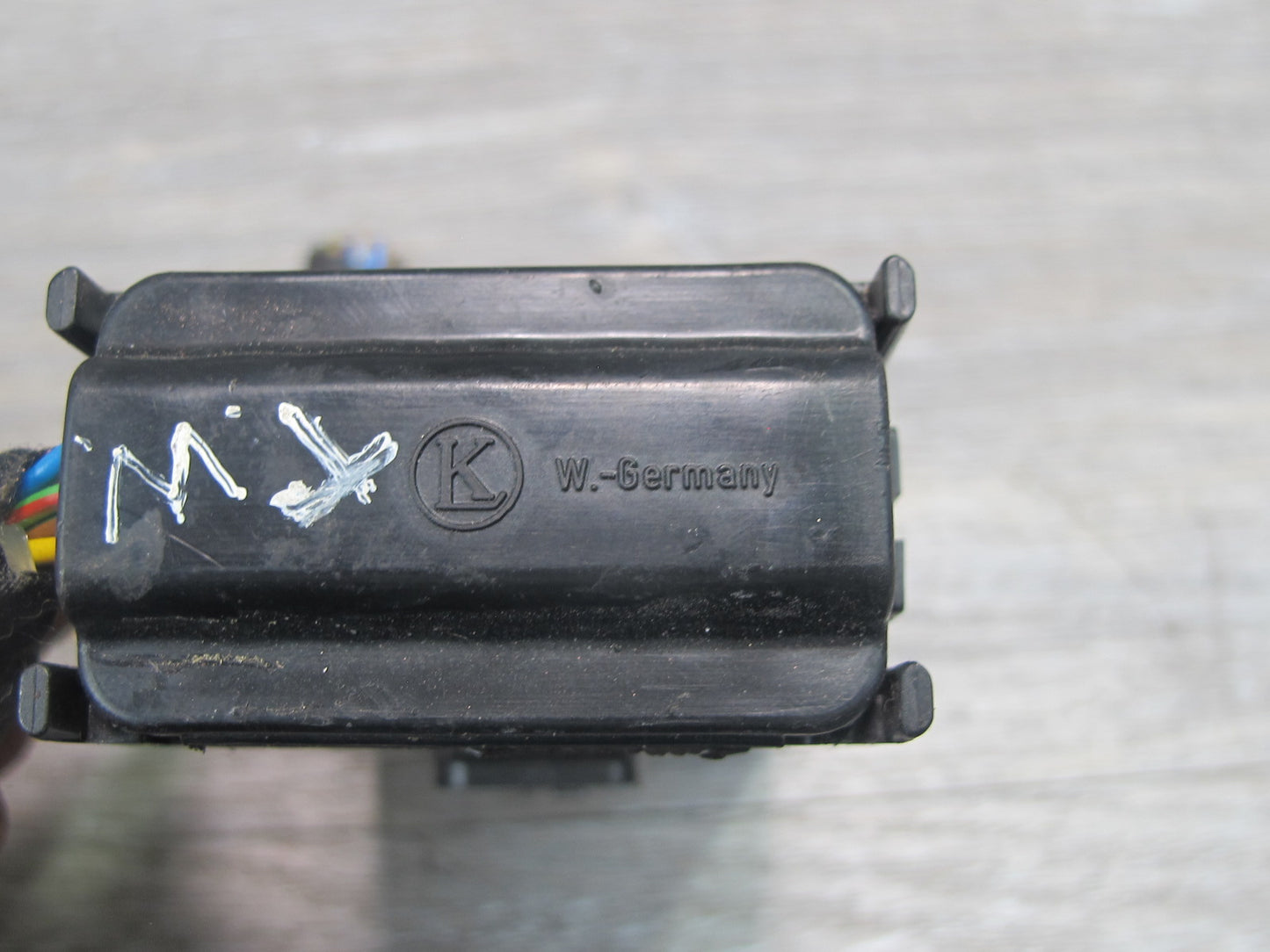1990-1995 Porsche 928 S4 Central Locking System Control Relay 91161811301