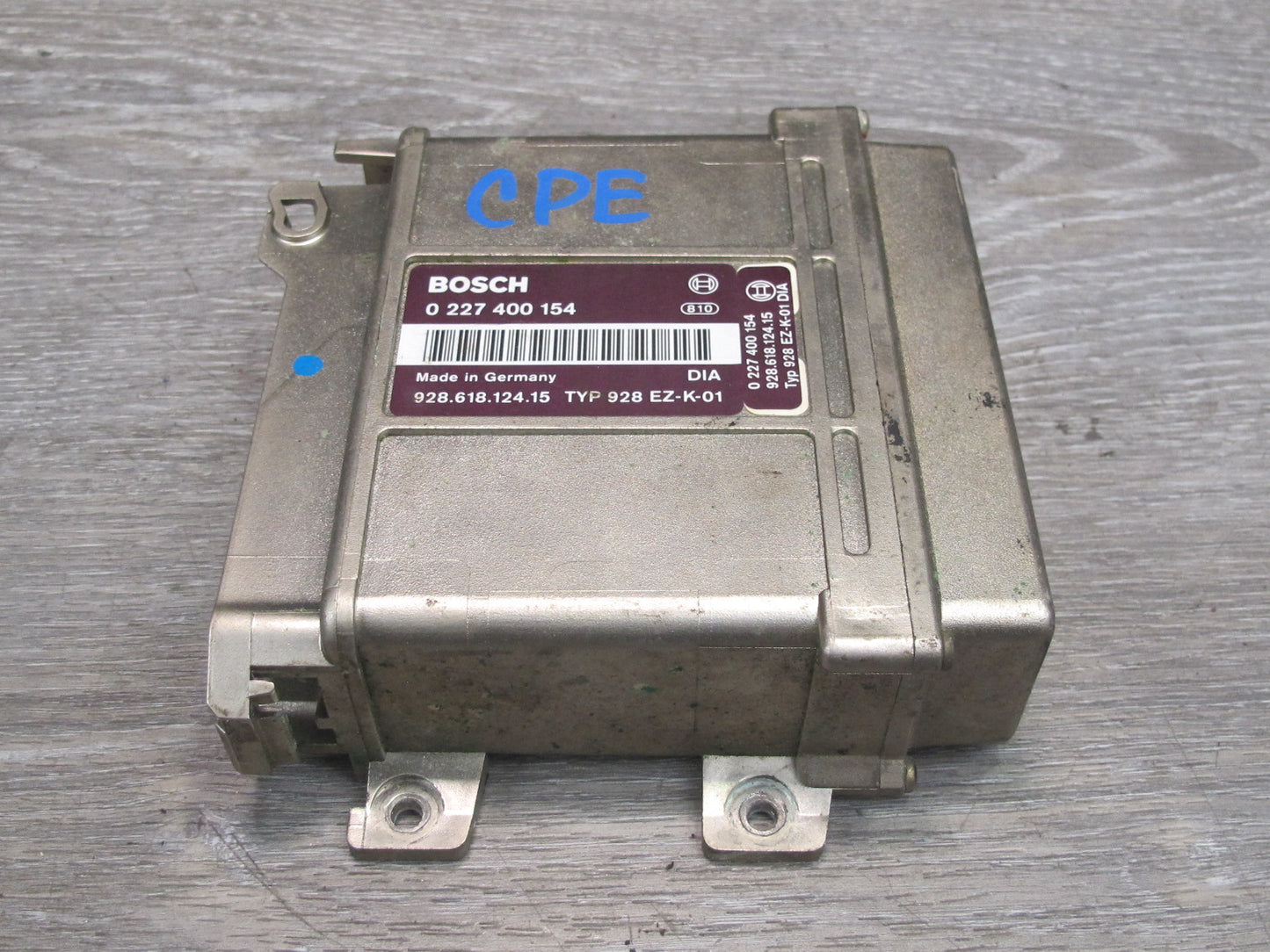 1988-1991 Porsche 928 S4 Engine Ignition Control Module Unit 92861812415