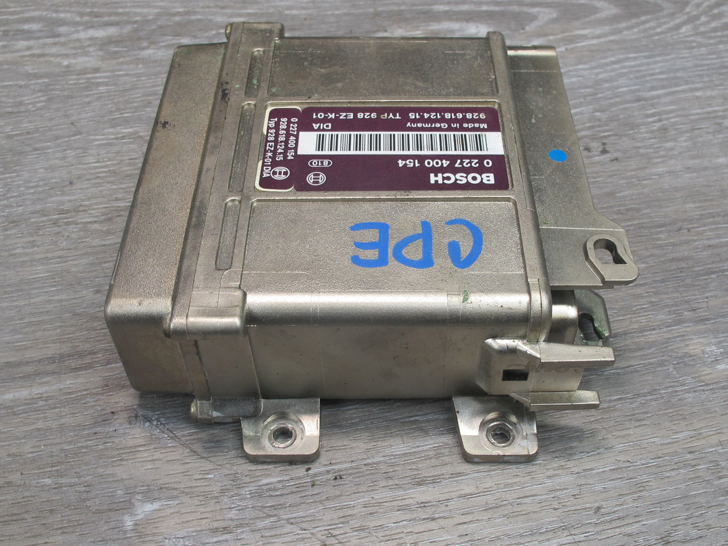 1988-1991 Porsche 928 S4 Engine Ignition Control Module Unit 92861812415