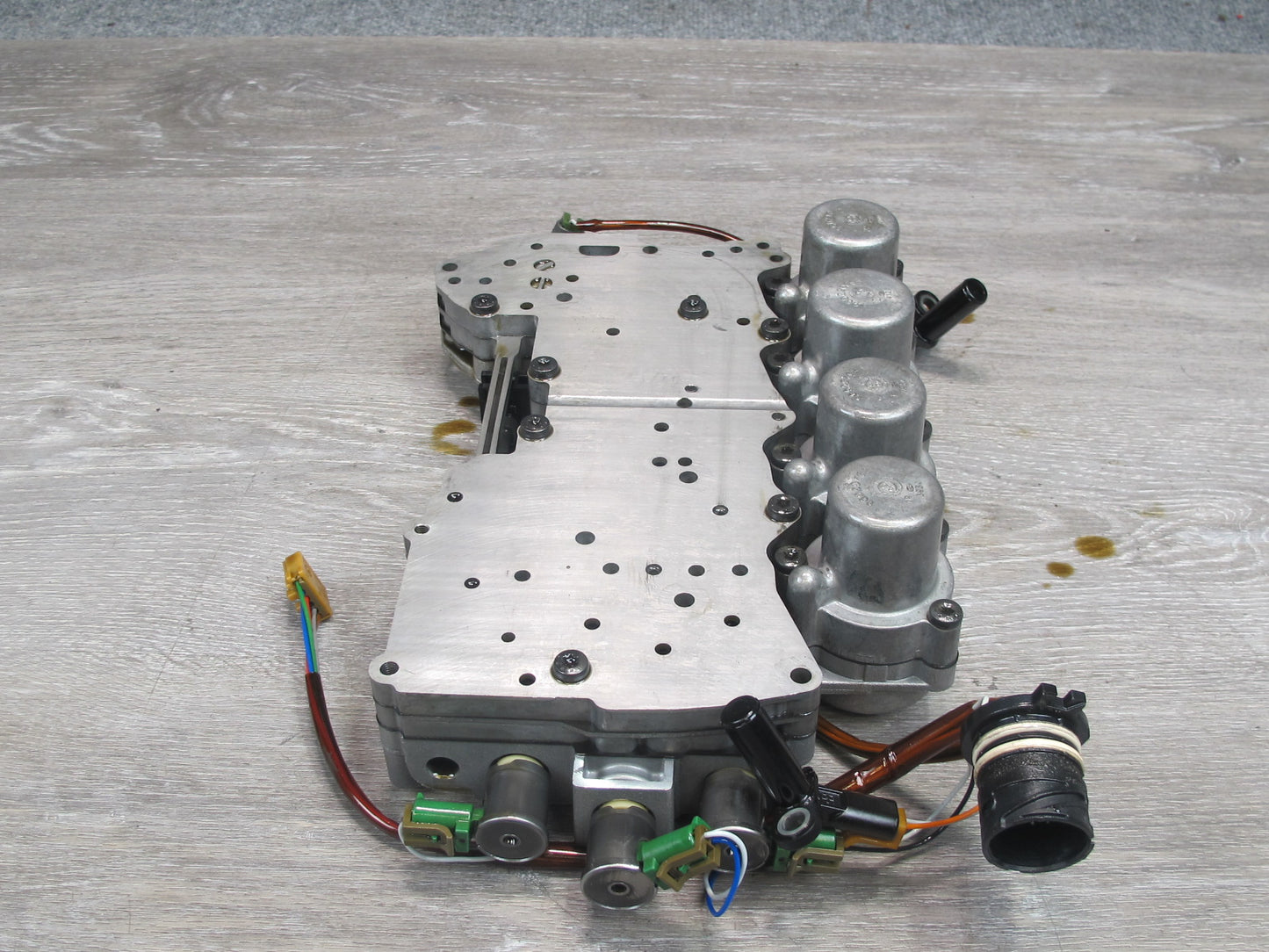 03-06 BMW E46 M54 A5S 390R A/T Transmission Valve Body Mechatronic Oil Pan OEM
