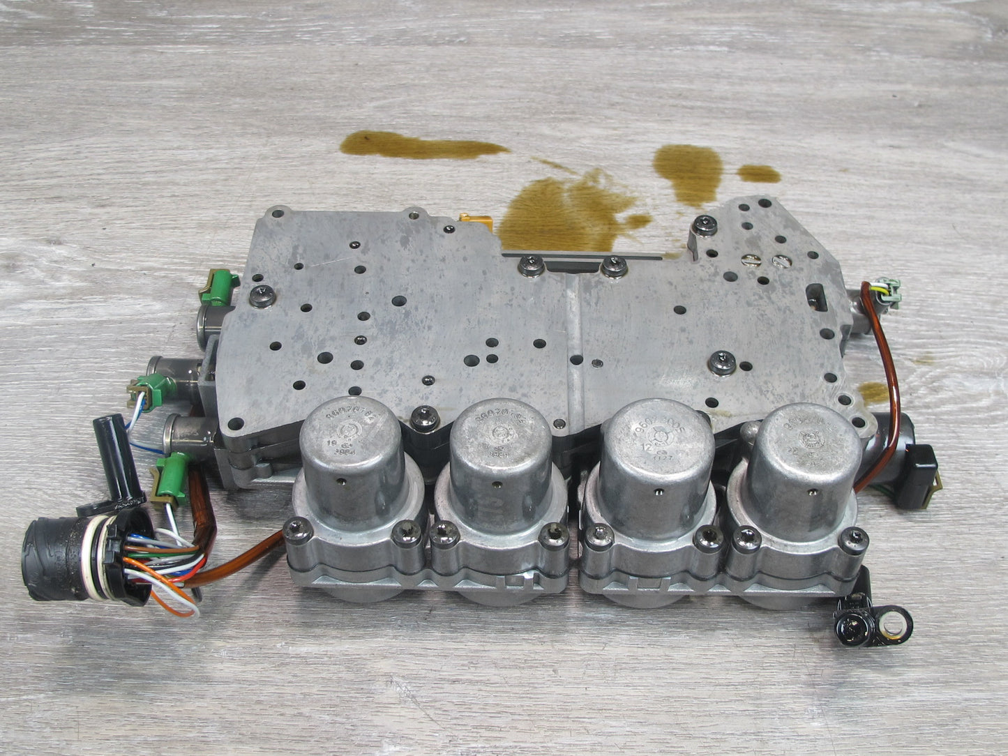 03-06 BMW E46 M54 A5S 390R A/T Transmission Valve Body Mechatronic Oil Pan OEM