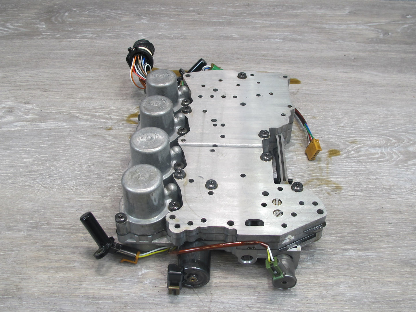 03-06 BMW E46 M54 A5S 390R A/T Transmission Valve Body Mechatronic Oil Pan OEM
