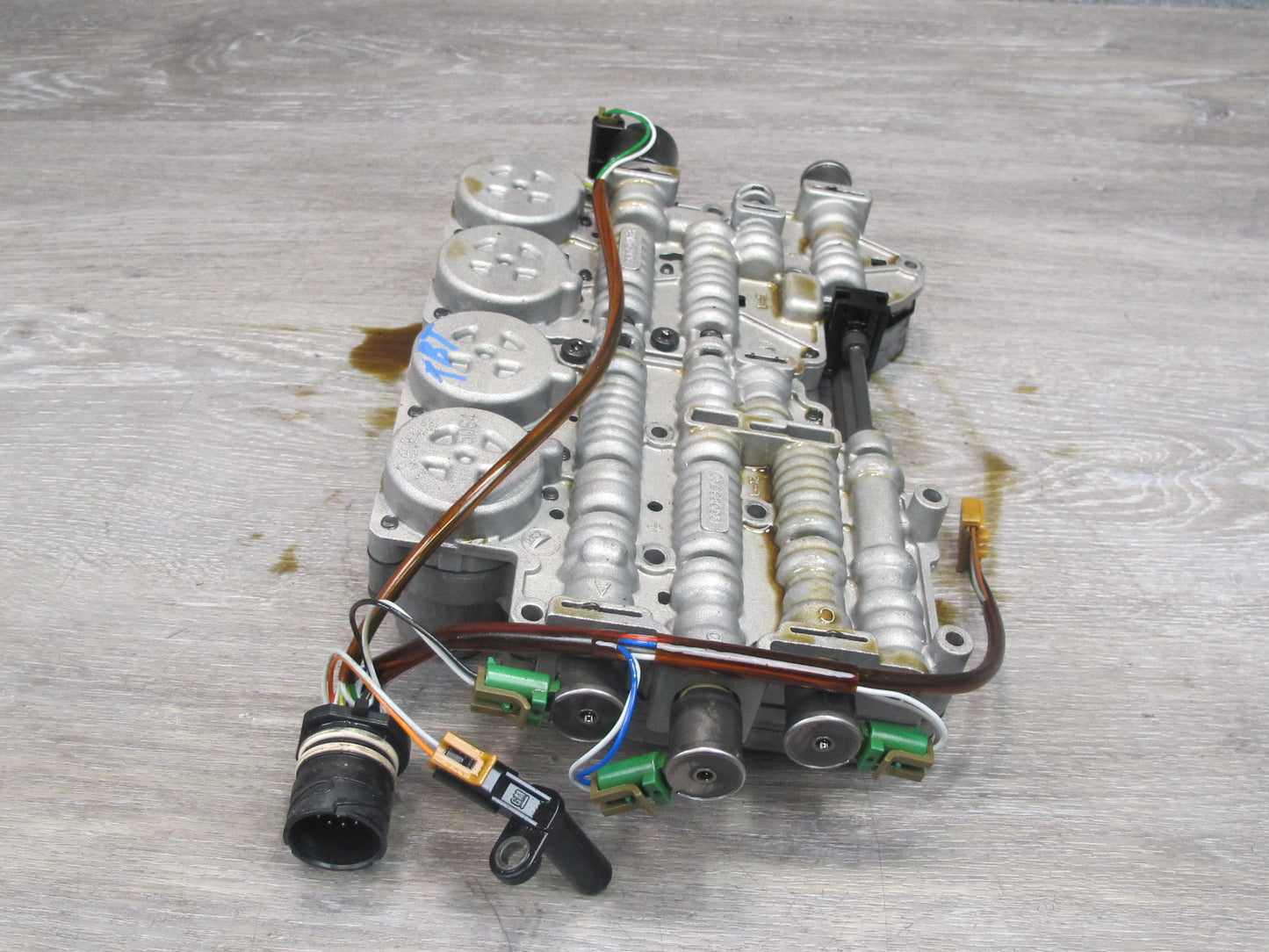 03-06 BMW E46 M54 A5S 390R A/T Transmission Valve Body Mechatronic Oil Pan OEM