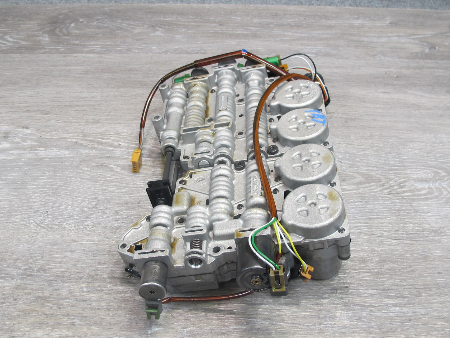 03-06 BMW E46 M54 A5S 390R A/T Transmission Valve Body Mechatronic Oil Pan OEM