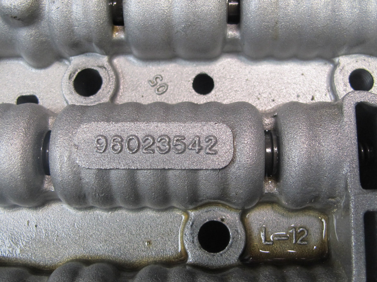 03-06 BMW E46 M54 A5S 390R A/T Transmission Valve Body Mechatronic Oil Pan OEM