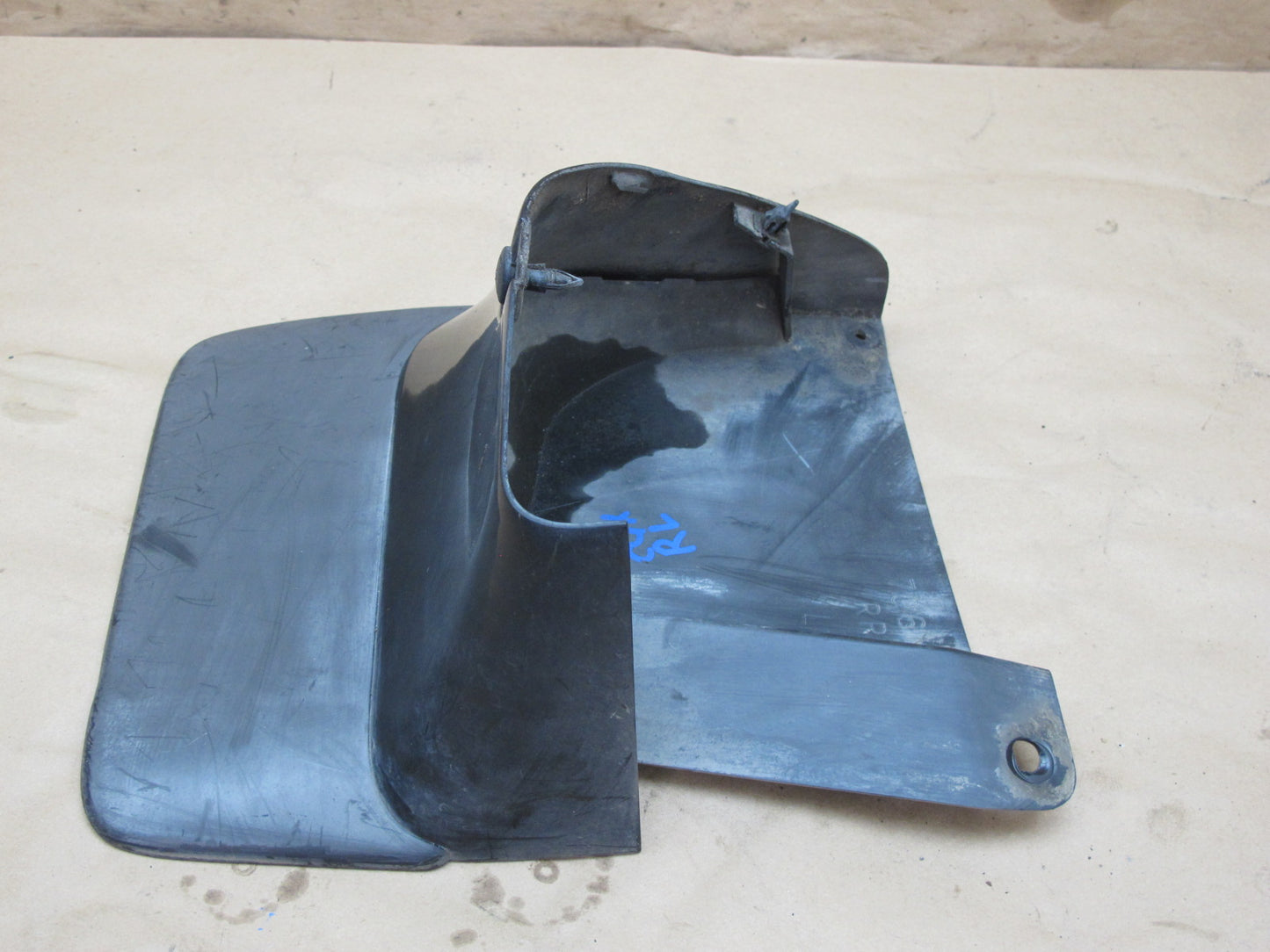 2003-2009 Lexus UZJ120L GX470 Rear Left & Right MUD Flap Set of 2