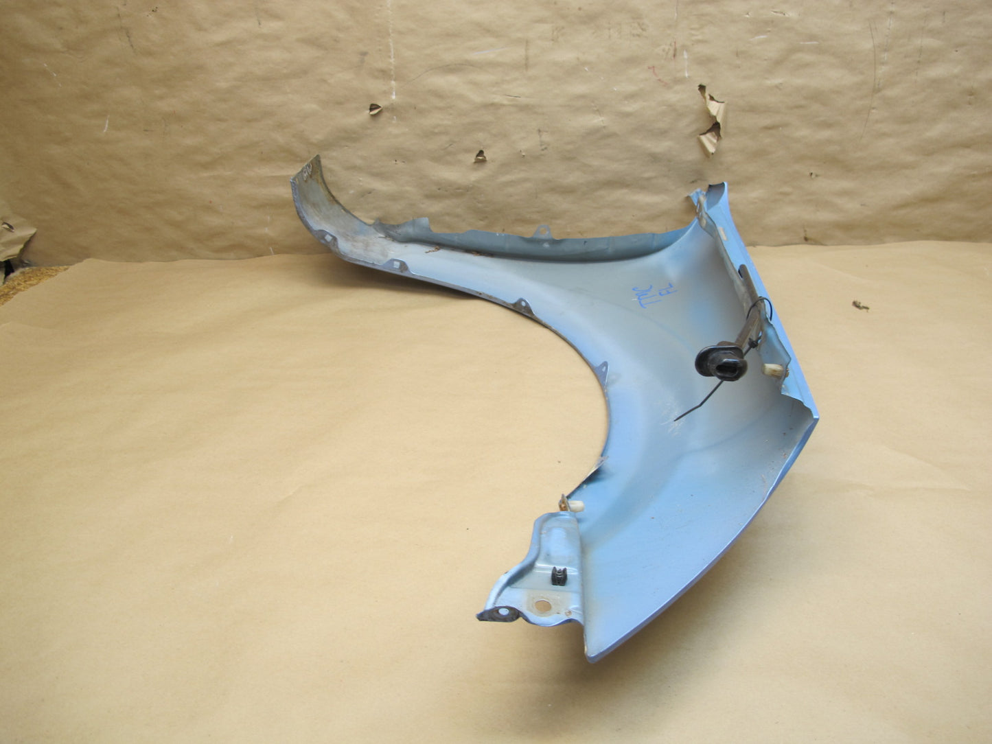 00-05 Toyota MR2 Spyder ZZW30L Front Left Fender Shell Panel Cover Blue OEM