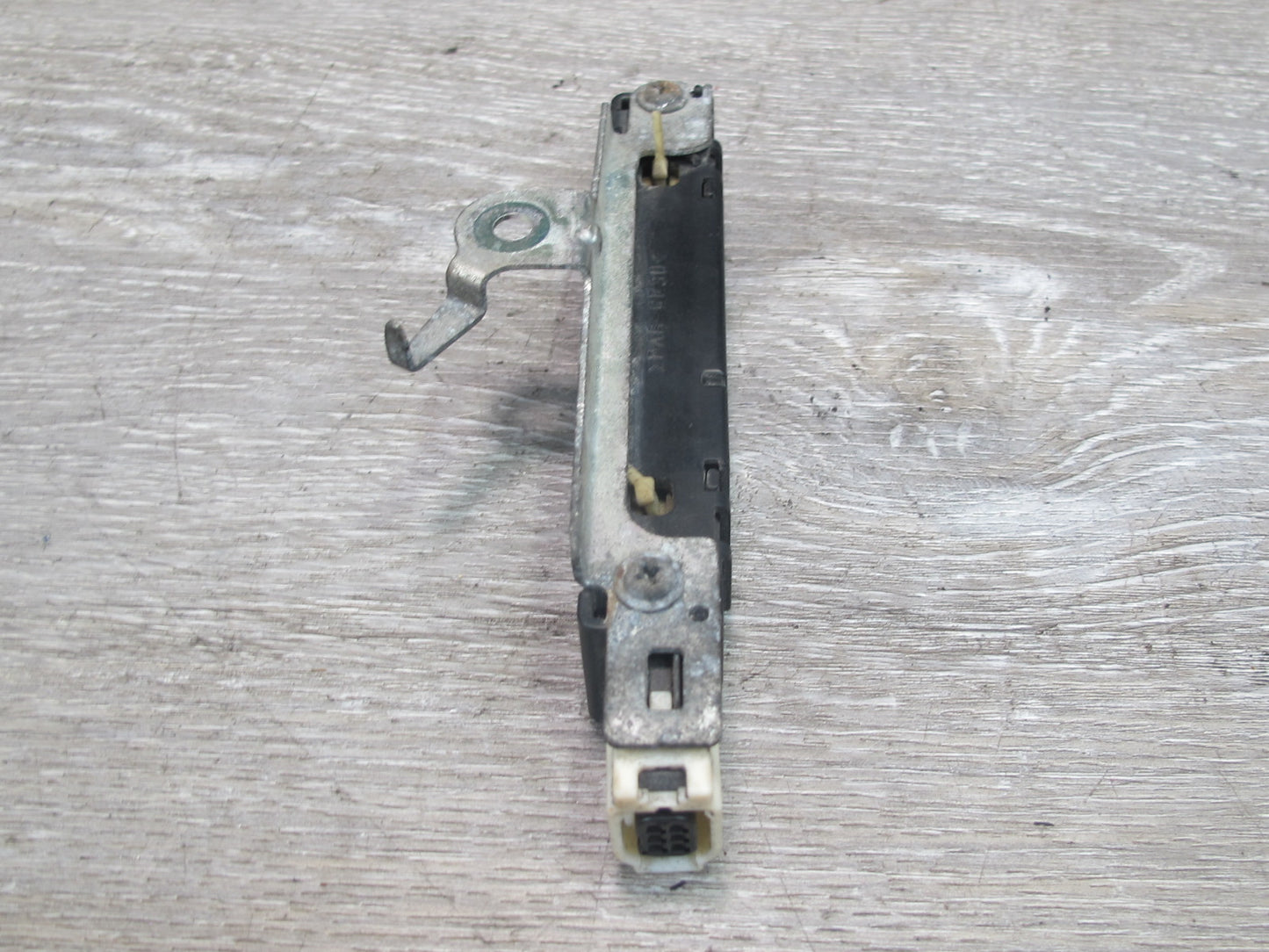 10-15 Lexus IS250 IS350 Convertible Keyless Entry Receiver Antenna OEM
