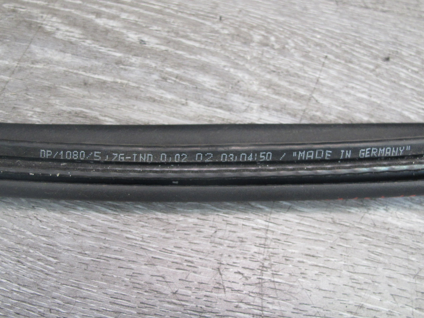 1999-2005 Porsche 911 996 Convertible Rear Trunk Weatherstrip Rubber Seal