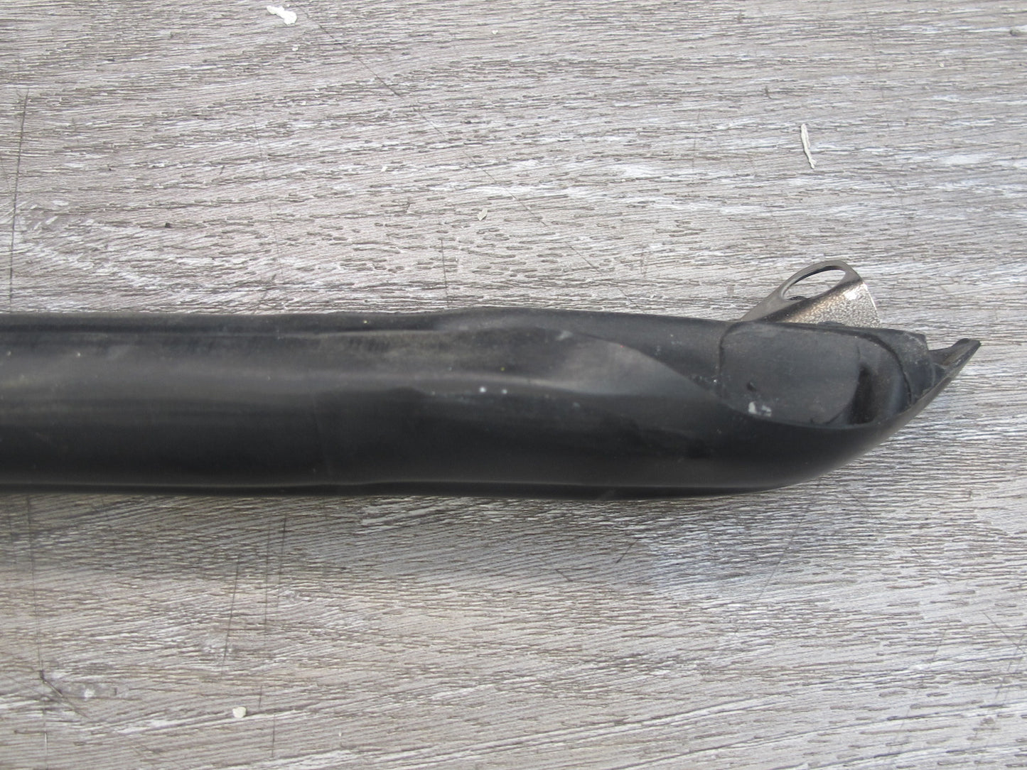 1999-2005 Porsche 911 996 Convertble Left Door Weatherstrip Rubber Seal