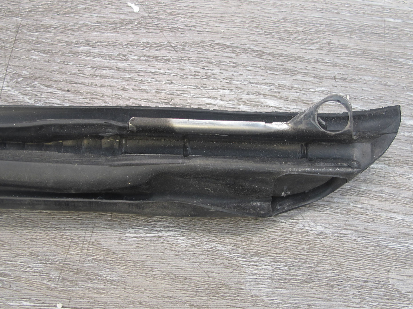 1999-2005 Porsche 911 996 Convertble Left Door Weatherstrip Rubber Seal