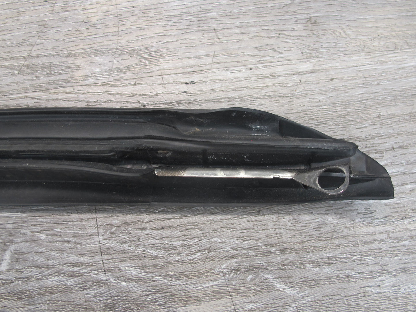1999-2005 Porsche 911 996 Convertible Right Door Weatherstrip Rubber Seal