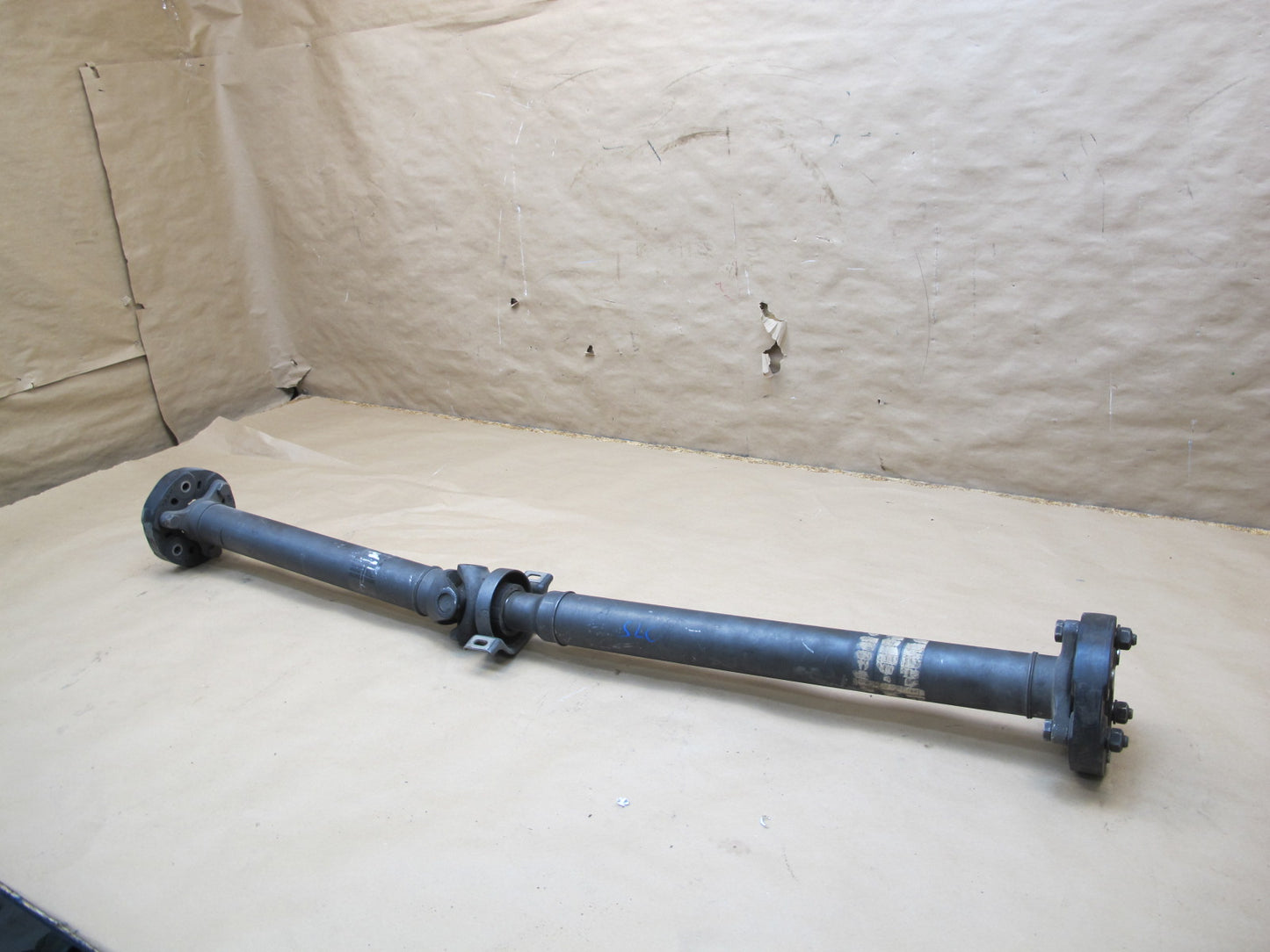 96-98 Mercedes R129 SL500 A/T Rear Drive Shaft Driveshaft OEM