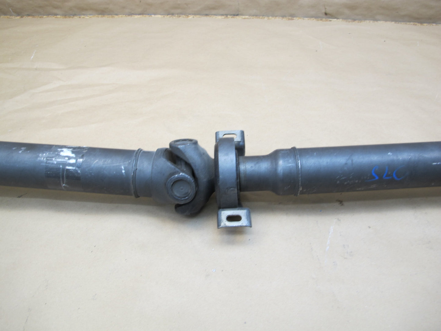 96-98 Mercedes R129 SL500 A/T Rear Drive Shaft Driveshaft OEM