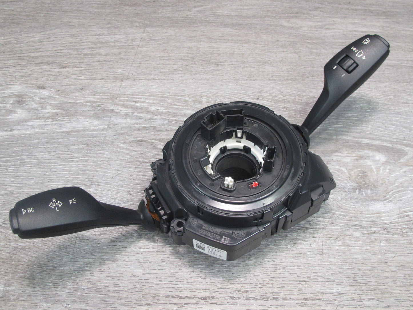 12-17 BMW F22 F23 F30 F32 F33 M4 Clock Spring Steering Wheel Angle Sensor