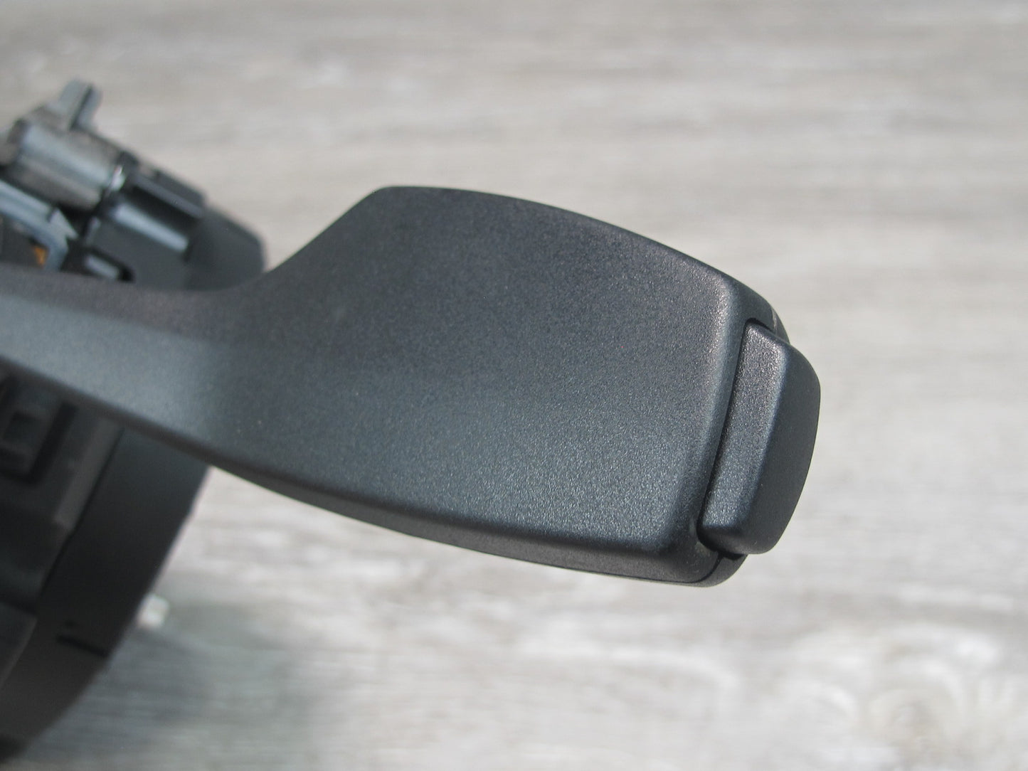 12-17 BMW F22 F23 F30 F32 F33 M4 Clock Spring Steering Wheel Angle Sensor