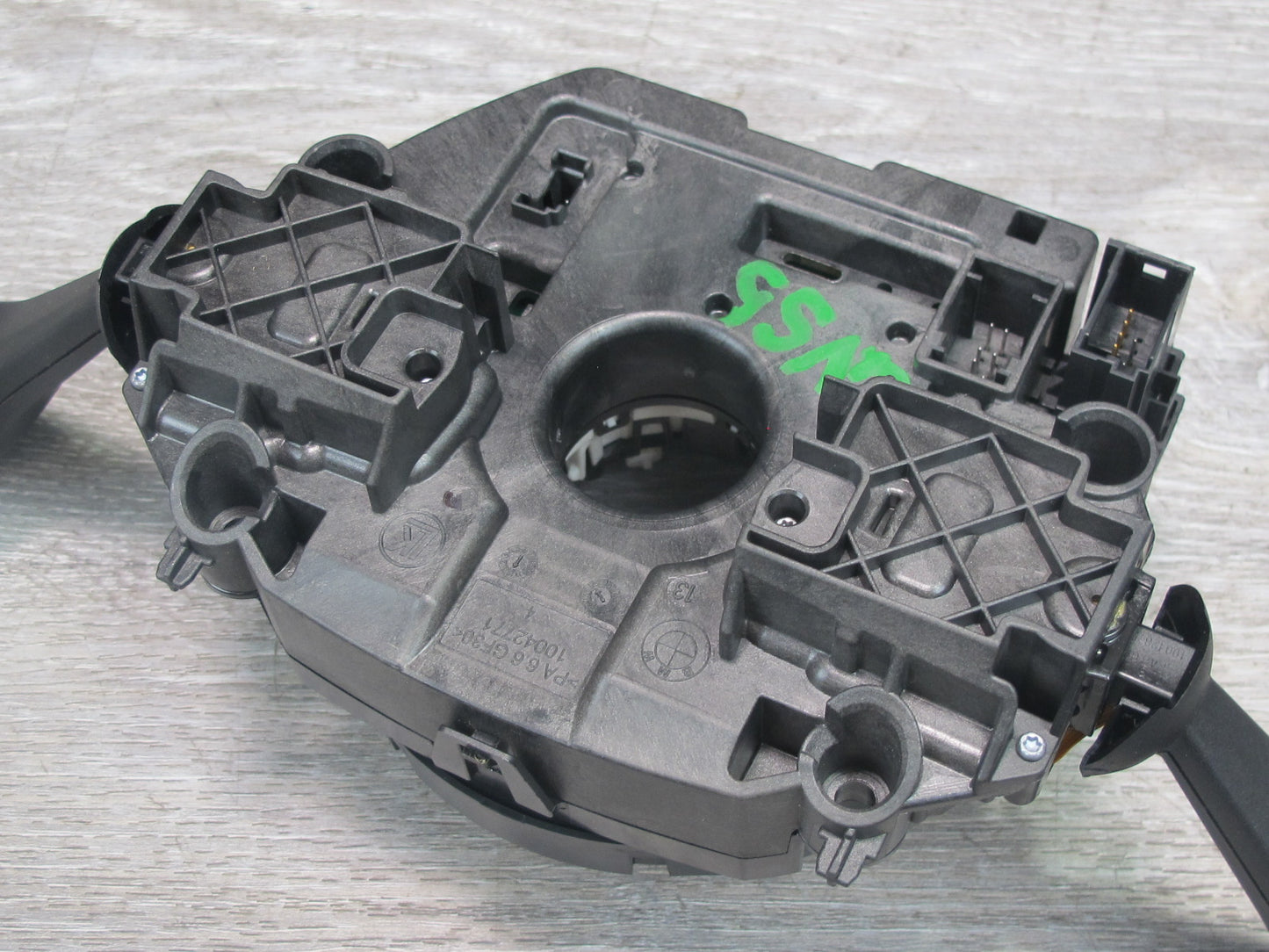 12-17 BMW F22 F23 F30 F32 F33 M4 Clock Spring Steering Wheel Angle Sensor