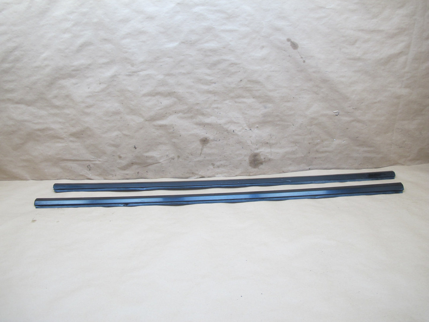 92-96 Lexus UZZ30L SC300 SC400 Set of 2 Door Exterior Lower Trim Molding OEM