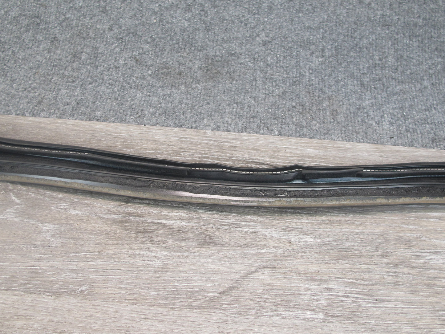10-15 Lexus IS350 Convertible Windshield Weatherstrip Rubber Seal Gasket Frame