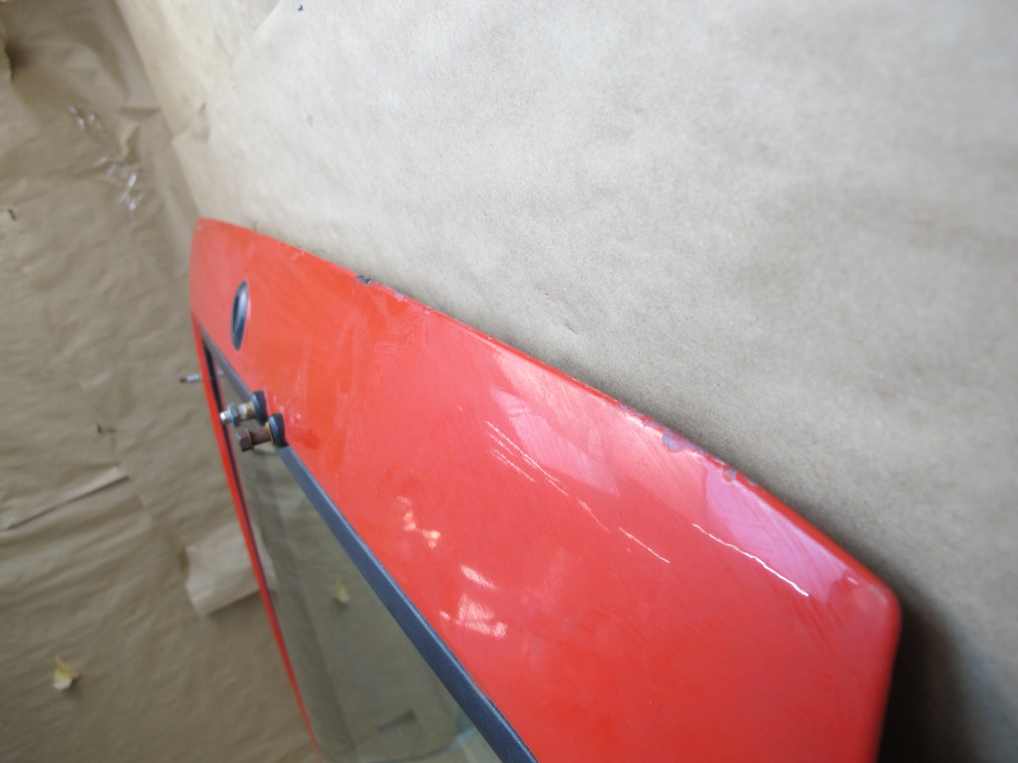 1987-1991 PORSCHE 928 S4 REAR HATCH TRUNK LID LIFTGATE W/ GLASS RED