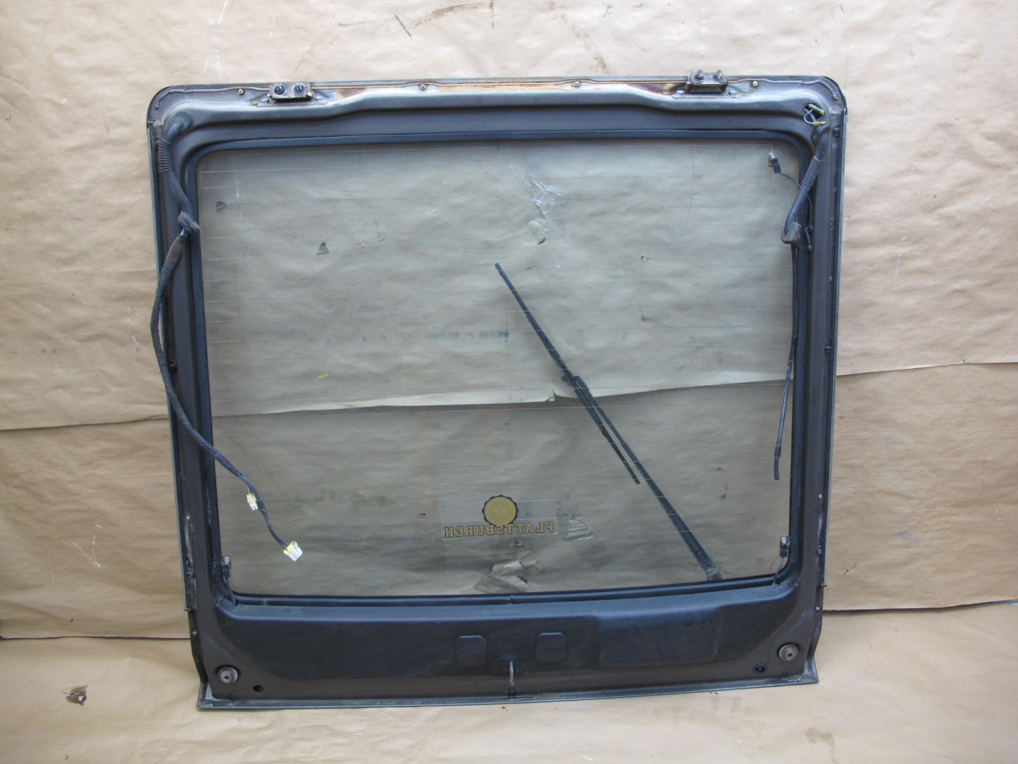84-86 Nissan Z31 300ZX 2+0 Rear Tailgate Liftgate Panel w Glass & Wiper OEM