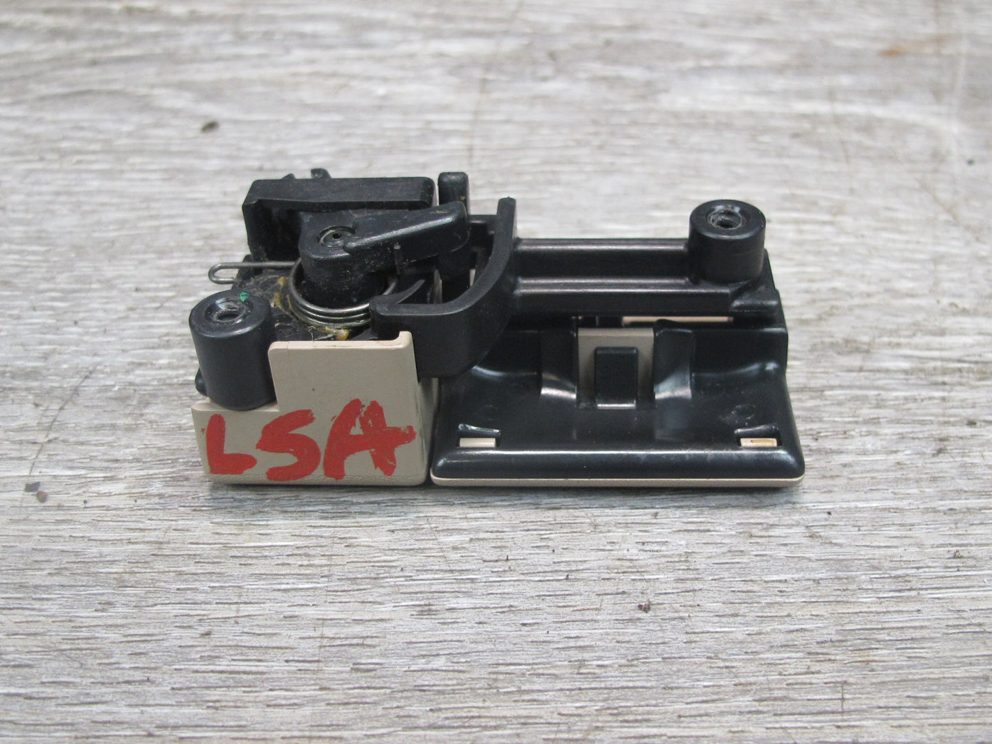 95-00 Lexus UCF20L LS400 Right Lower Glove Box Door Lock Handle Ivory OEM
