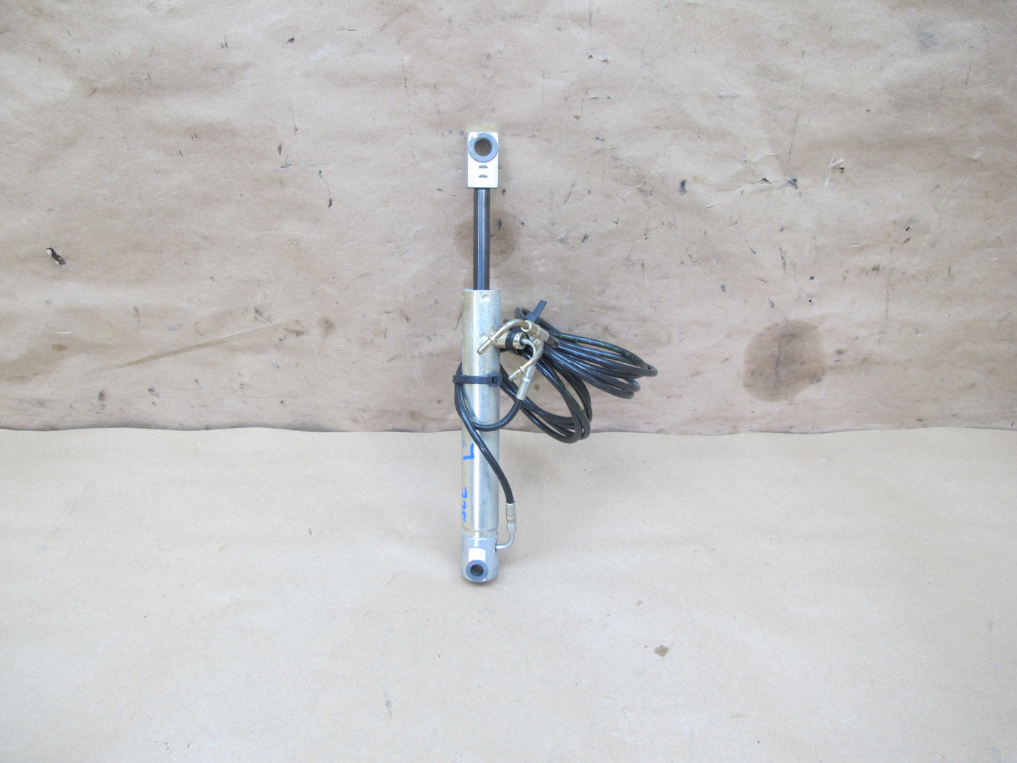 03-12 Mercedes R230 Sl-class Convertible Left Cylinder w Cable OEM