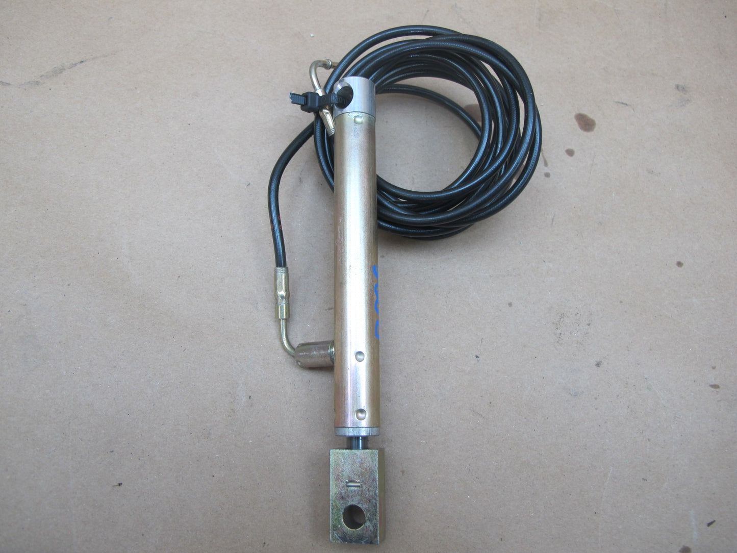 03-12 Mercedes R230 Sl-class Convertible Right Cylinder w Cable OEM