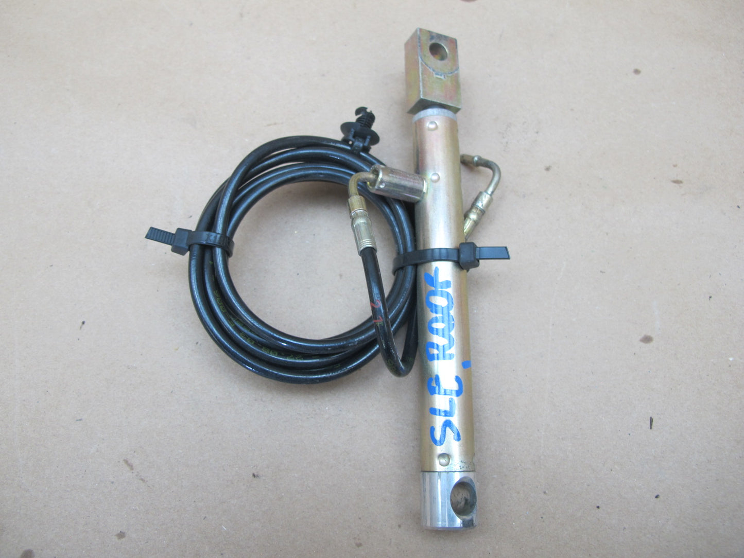 03-12 Mercedes R230 Sl-class Convertible Left Cylinder w Cable OEM