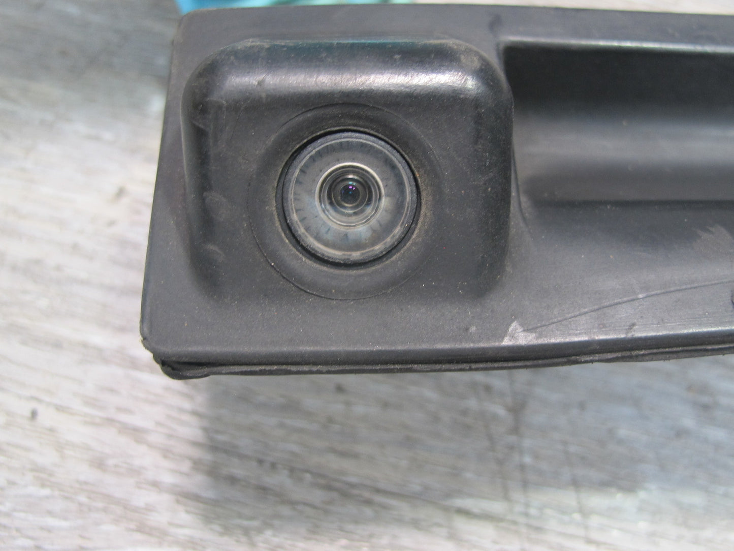 2011-2014 Porsche Cayenne 958 Trunk Tail Gate Rear Backup Camera 7P5827566C