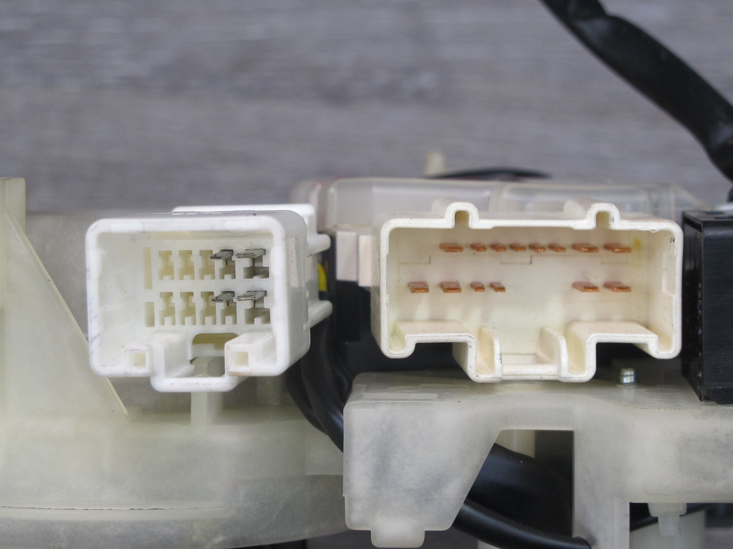 95-97 Lexus UCF20L LS400 Steering Column Turn Signal Wiper Switch OEM