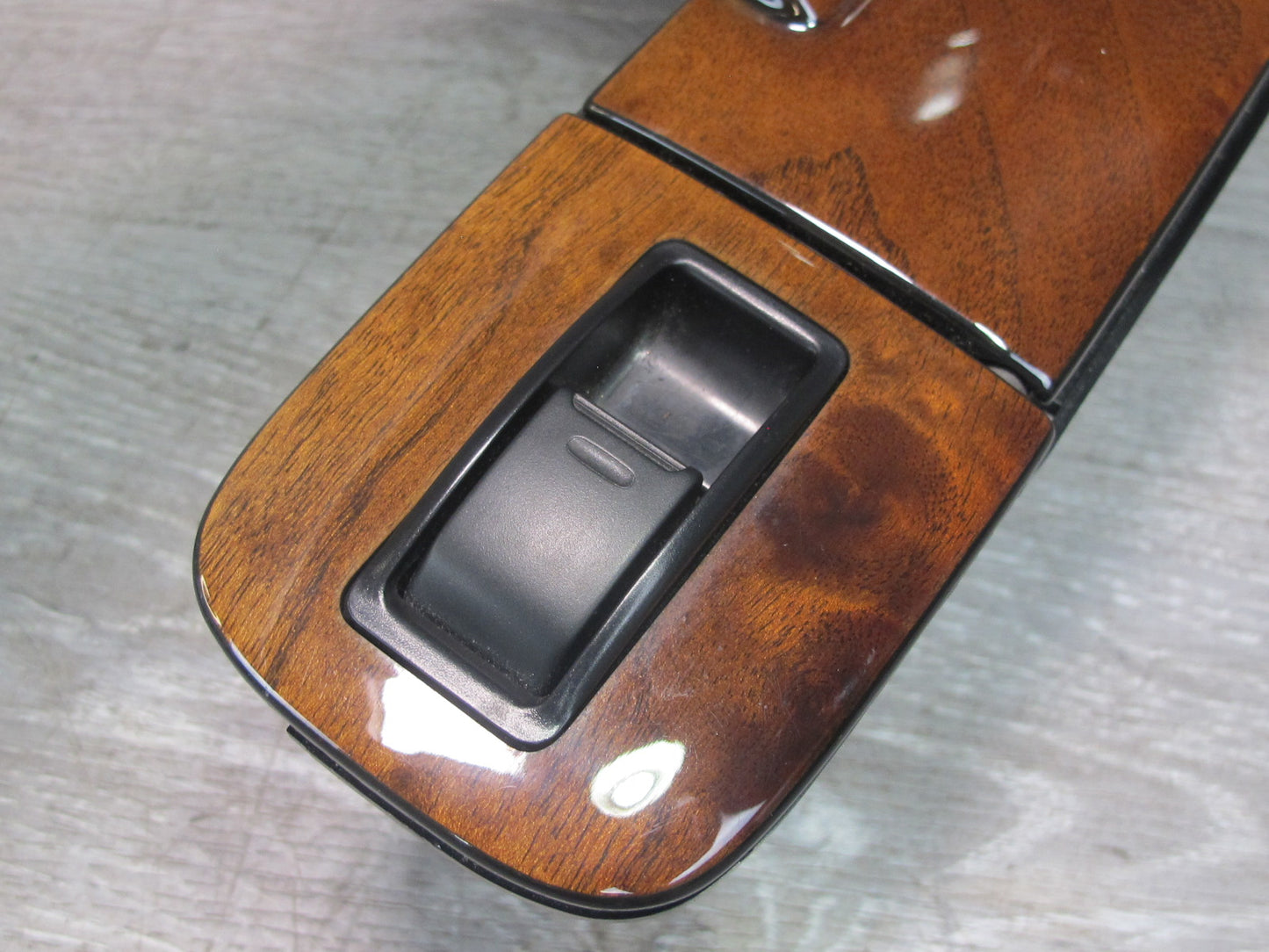 95-97 Lexus UCF20L LS400 Rear Right Door Ashtray w Window Switch & Trim OEM