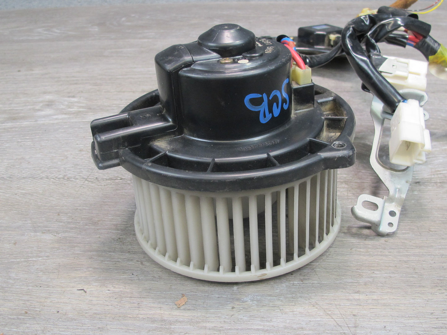 92-00 Lexus UZZ30L SC400 SC300 A/C Heater Blower Motor Fan w Resistor OEM