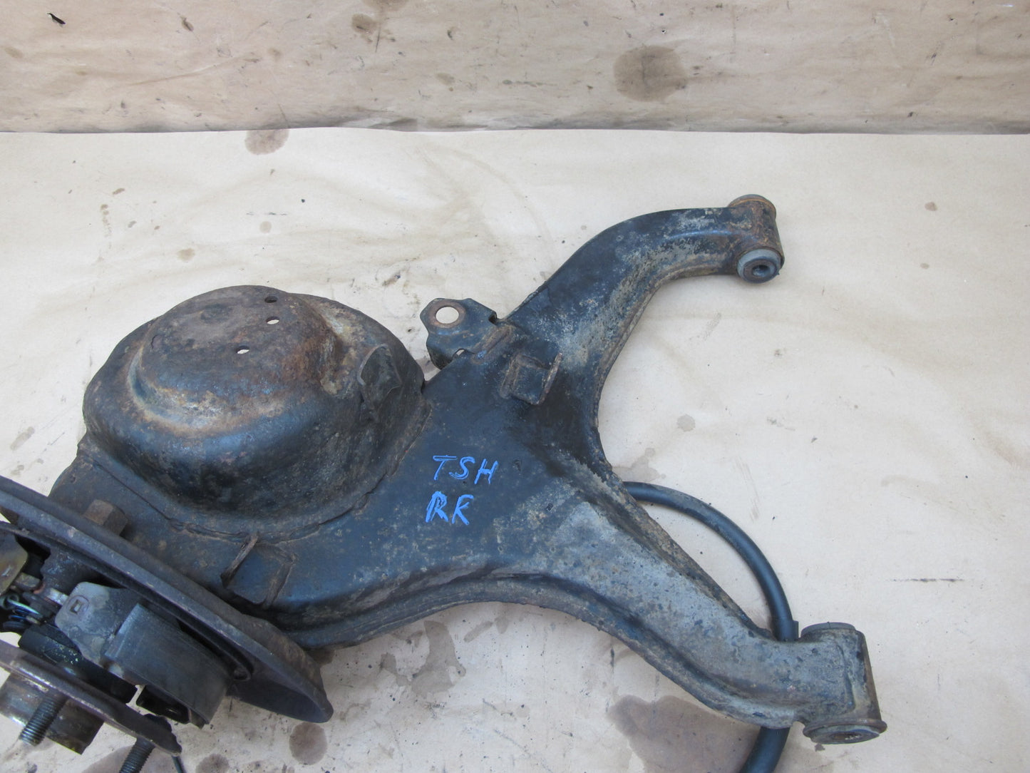 85-86 Toyota Supra MA67 Rear Right Knuckle Wheel Hub Trailing Arm OEM