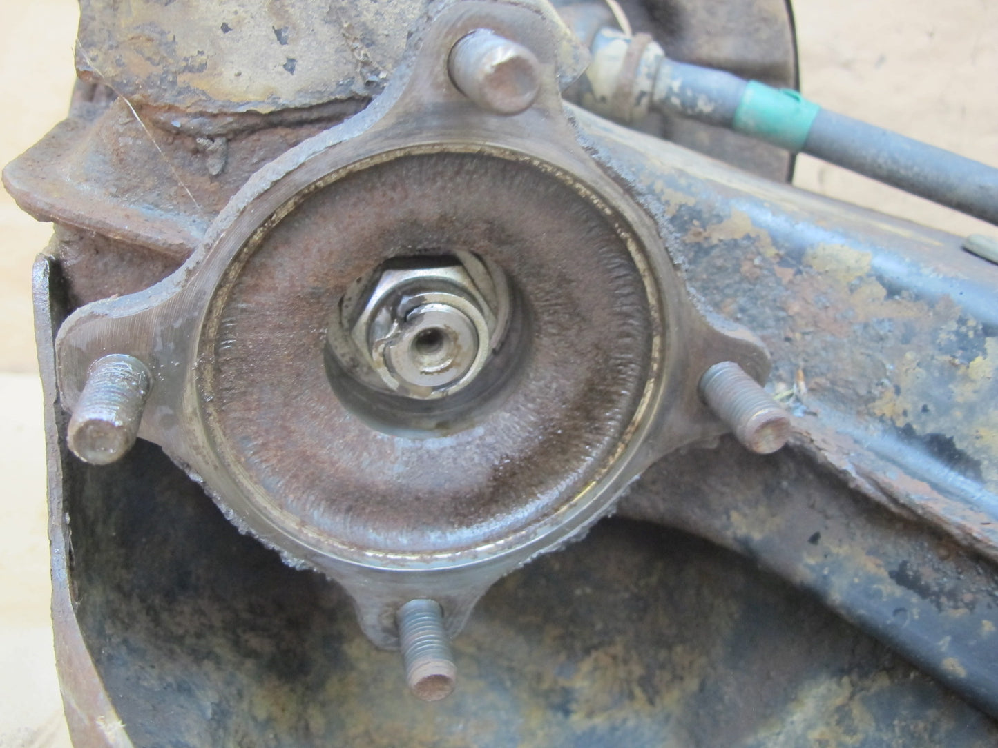 85-86 Toyota Supra MA67 Rear Right Knuckle Wheel Hub Trailing Arm OEM