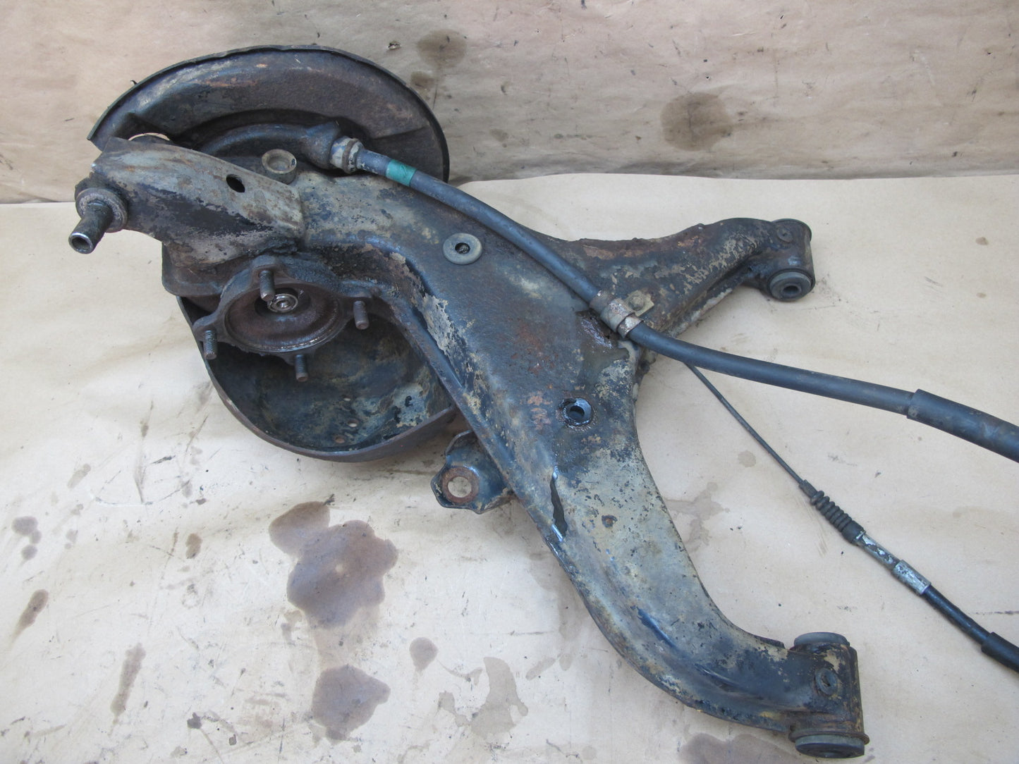 85-86 Toyota Supra MA67 Rear Right Knuckle Wheel Hub Trailing Arm OEM