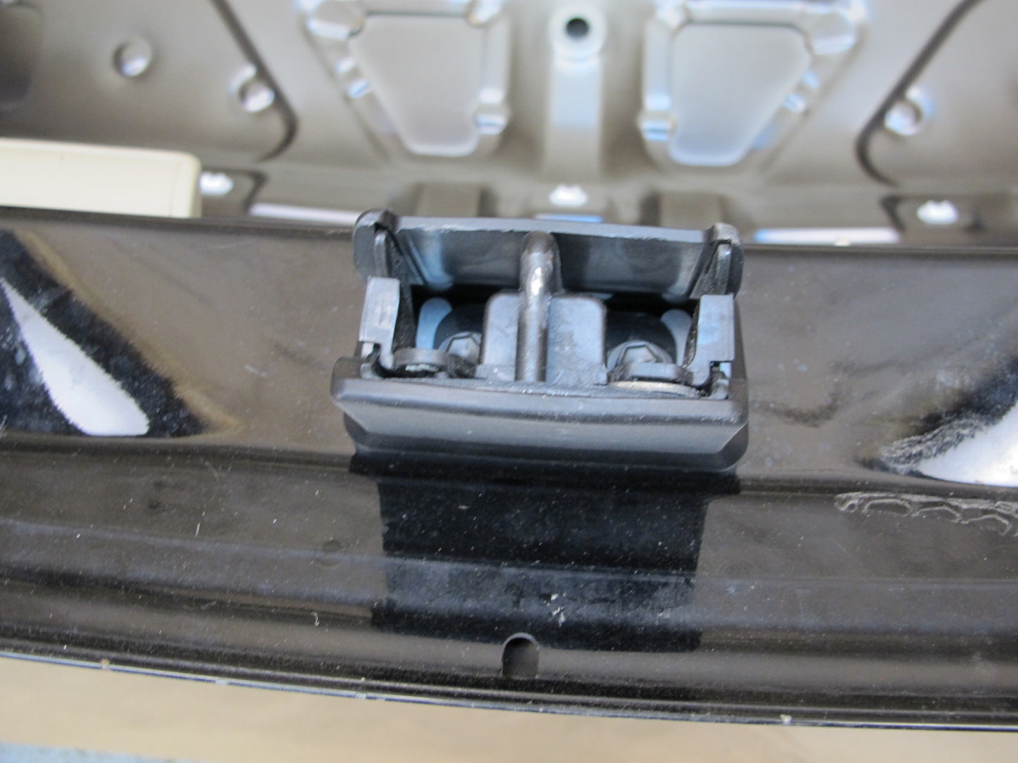 10-15 Lexus IS250 IS350 Convertible Rear Trunk Deck Lid Shell Cover Panel OEM