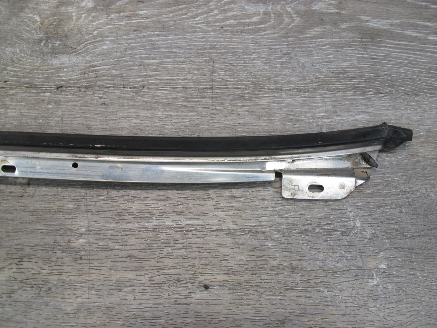 92-00 Lexus UZZ30L SC300 SC400 Set of 2 Front Windshield A Pillar Trim Strip