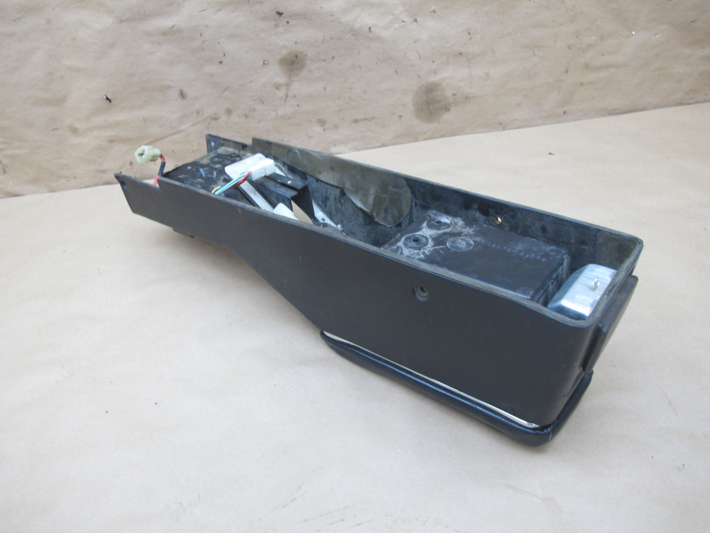 84-85 Toyota Supra MA67 Center Console Trim Cover Panel w Armrest OEM