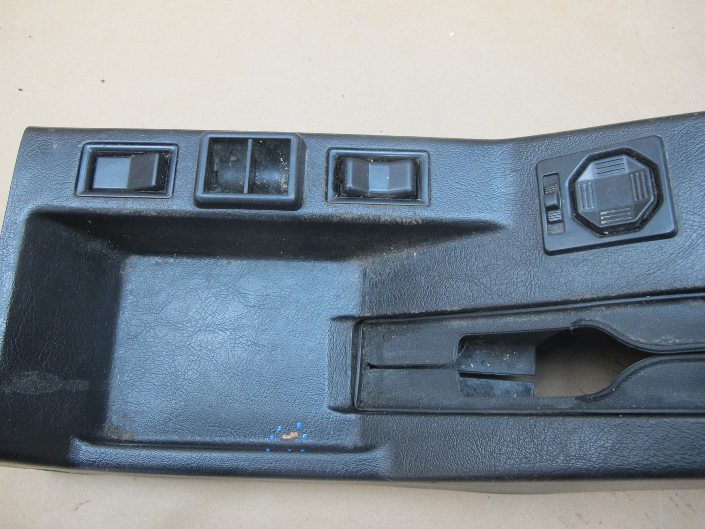 84-85 Toyota Supra MA67 Center Console Trim Cover Panel w Armrest OEM