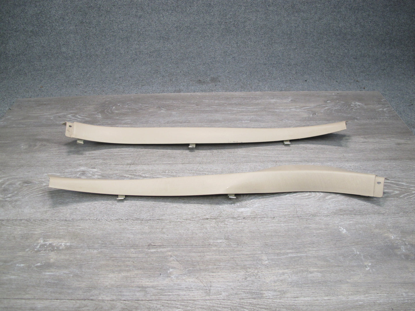 95-00 Lexus UCF20L LS400 Set of 2 Rear Left Right Quarter Trim Cover Panel OEM