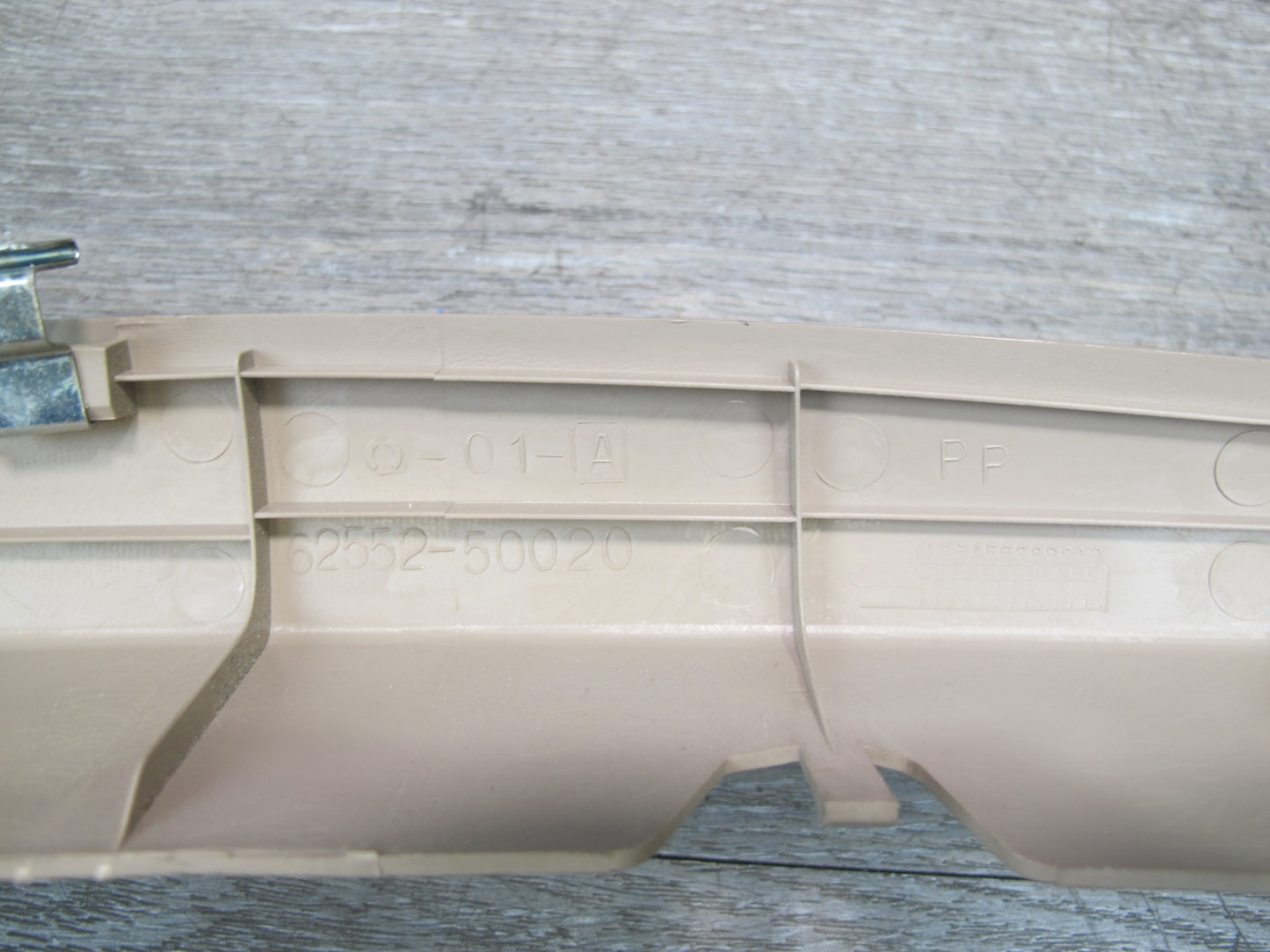 95-00 Lexus UCF20L LS400 Set of 2 Rear Left Right Quarter Trim Cover Panel OEM
